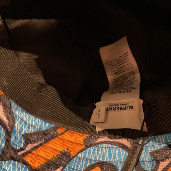 Hat - Picture 2 of 4